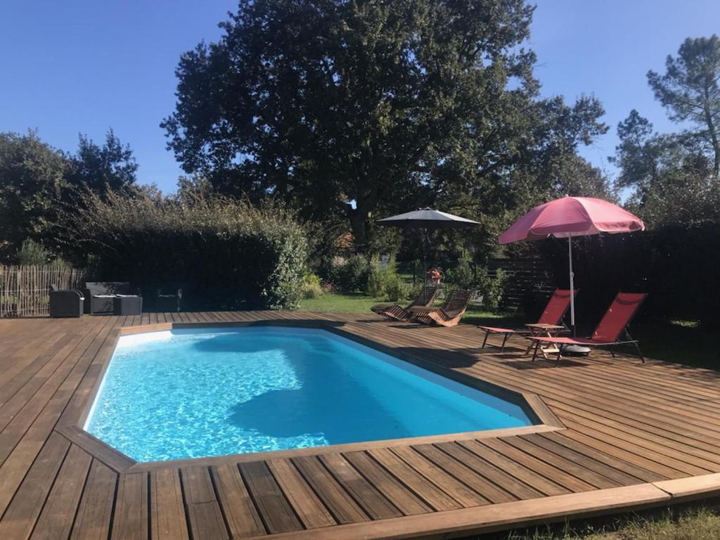 La Resiniere De Pirique Bed & Breakfast Parentis-en-Born Exterior photo